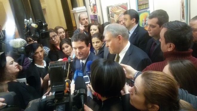 Найден Зеленогорски пред журналисти в парламента