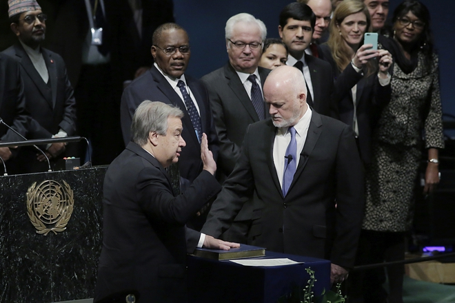 Antonio guterish polozhi kletva v oon