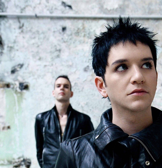 Placebo отбелязват 20 години на сцена