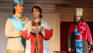 "Амал и нощните посетители" - момент от репетициите