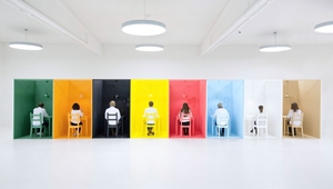 Осем цвята в експеримент за интериора и храната