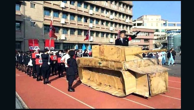 "Нацистки парад" в тайванско училище