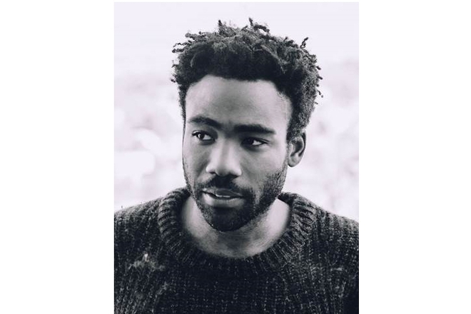 Доналд Гловър в едър план