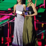 Нина Добрев с колежка на MTV наградите в Ротердам