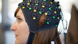 Учени изобретиха машина за "четене на мисли"