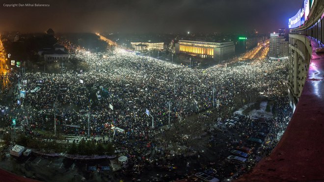 Най-големият протест в Румъния след падането на Чаушеску