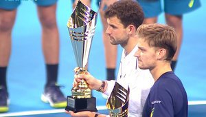 Григор Димитров с купата на "София оупън"