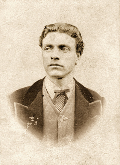 Фотопортрет на Васил Левски от 1870 г.