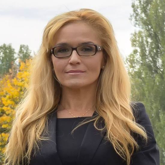 Десислава Иванчева - кмет на район "Младост" в София