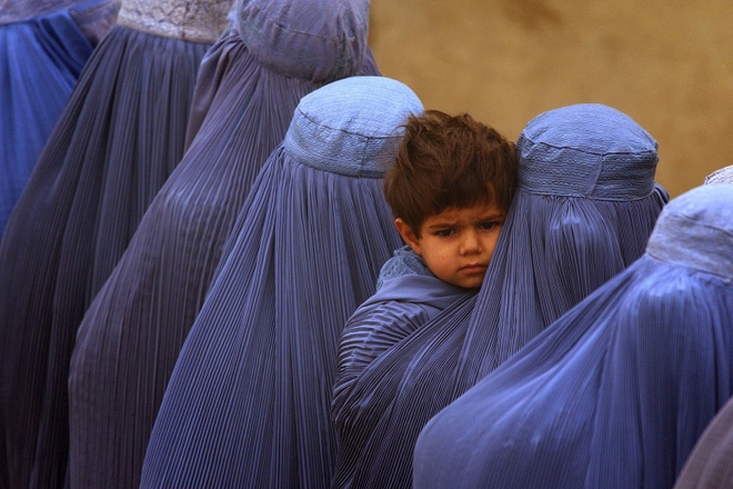 Da se rodish momiche v afganistan