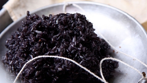 Прав ли е бил китайският император да държи черния ориз за себе си?