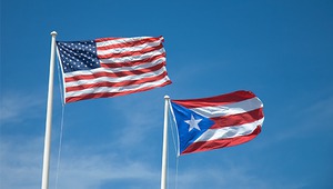 Знамената на САЩ и Пуерто Рико