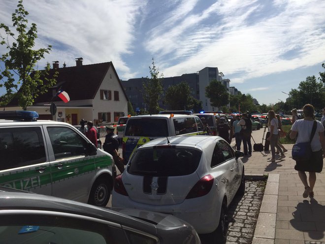 Спецакция на германската полиция на гара Унтерфьоринг в Мюнхен