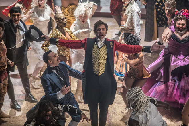 Hyu dzhakman v the greatest showman