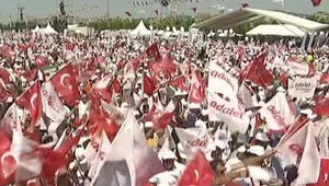 Финалният митинг на "Похода на справедливостта" в Истанбул