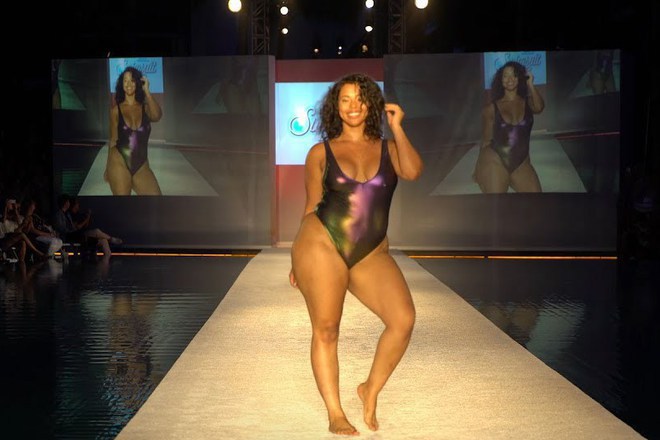 Revyuto na sports ilyustreytid s banski v mayami 2017 g