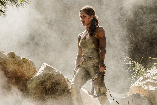 Алисия Викандер в "Tomb Raider: Първа мисия"