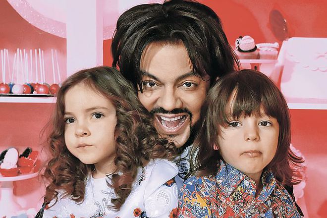 Филип Киркоров с децата си