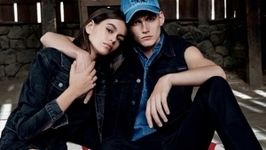 Децата на Синди Крофърд в реклама на Calvin Klein Jeans