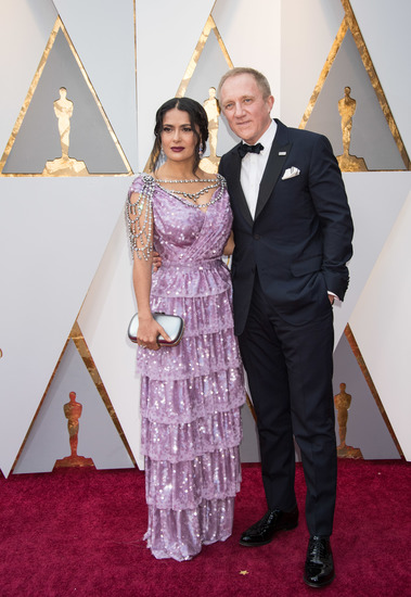 Салма Хайек с мъжа си на 90-ите награди "Оскар"