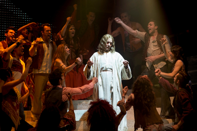 Тед Нийли в "Исус Христос суперзвезда"