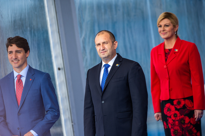 Румен Радев с канадския премиер и президентката на Хърватия
