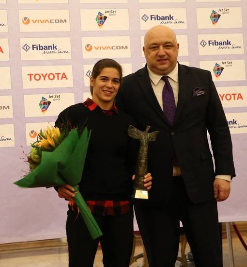 Тайбе Юсеин и министър Красен Кралев след церемонията "Спортен Икар"