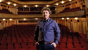 Камен Донев на сцената