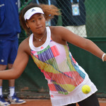 Наоми Осака