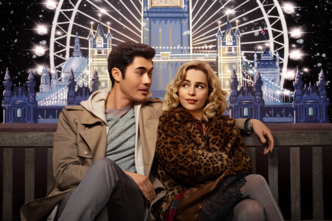 Emiliya klark i henri golding na plakata za last christmas 2019