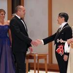 Румен Радев и съпругата му Деси поздравяват новия японски император
