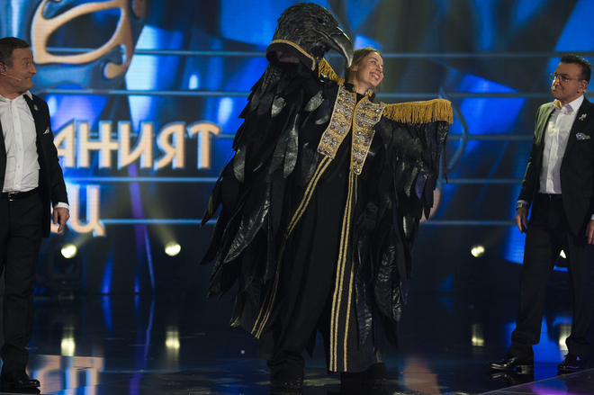 Михаела Маринова спечели "Маскирания певец" като Гарвана