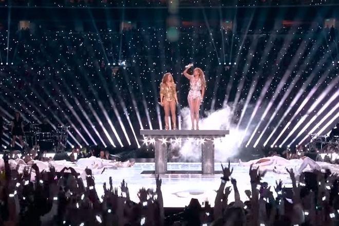 Shakira i dzhey lo v poluvremeto na superboul 2020