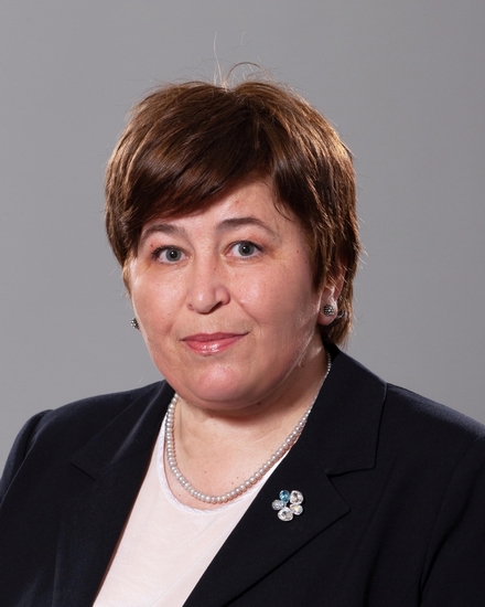 Стела Балтова - служебен министър на туризма