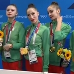Златните момичета със златните си медали от Токио 2020