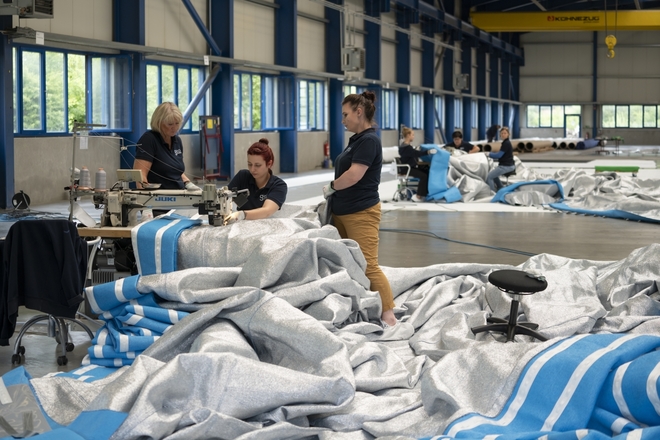 Платът за опаковането на Триумфалната арка