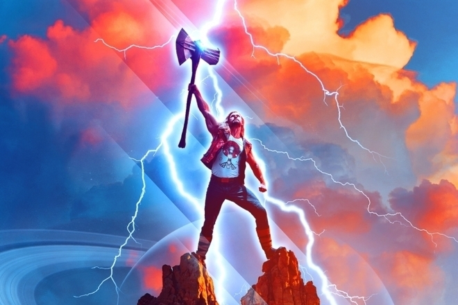 Крис Хемсуърт на първи плакат за "Тор 4: Любов и гръмотевици"